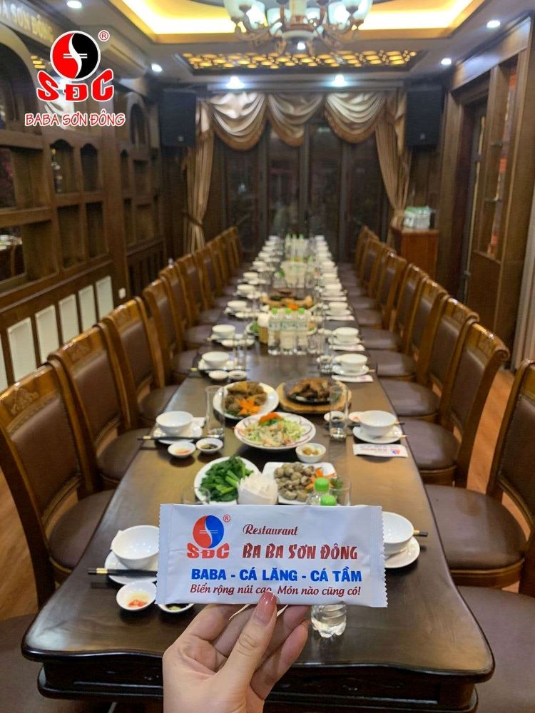 Đặt tiệc tất ni&ecirc;n tại H&agrave; Nội