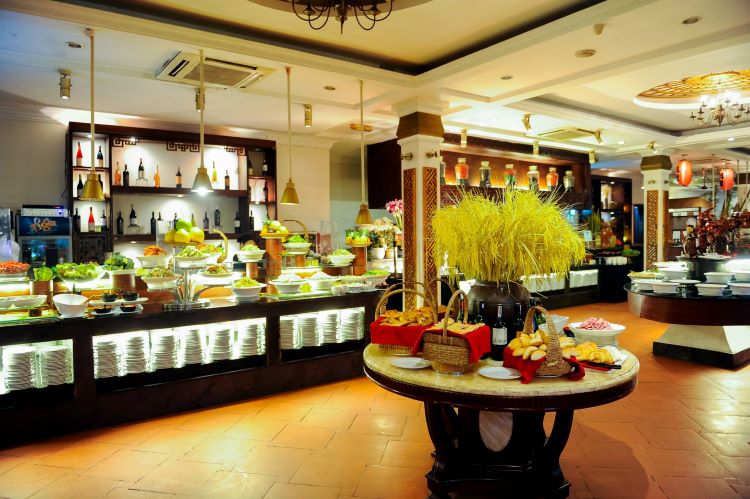 Nhà hàng đặt tiệc tất niên