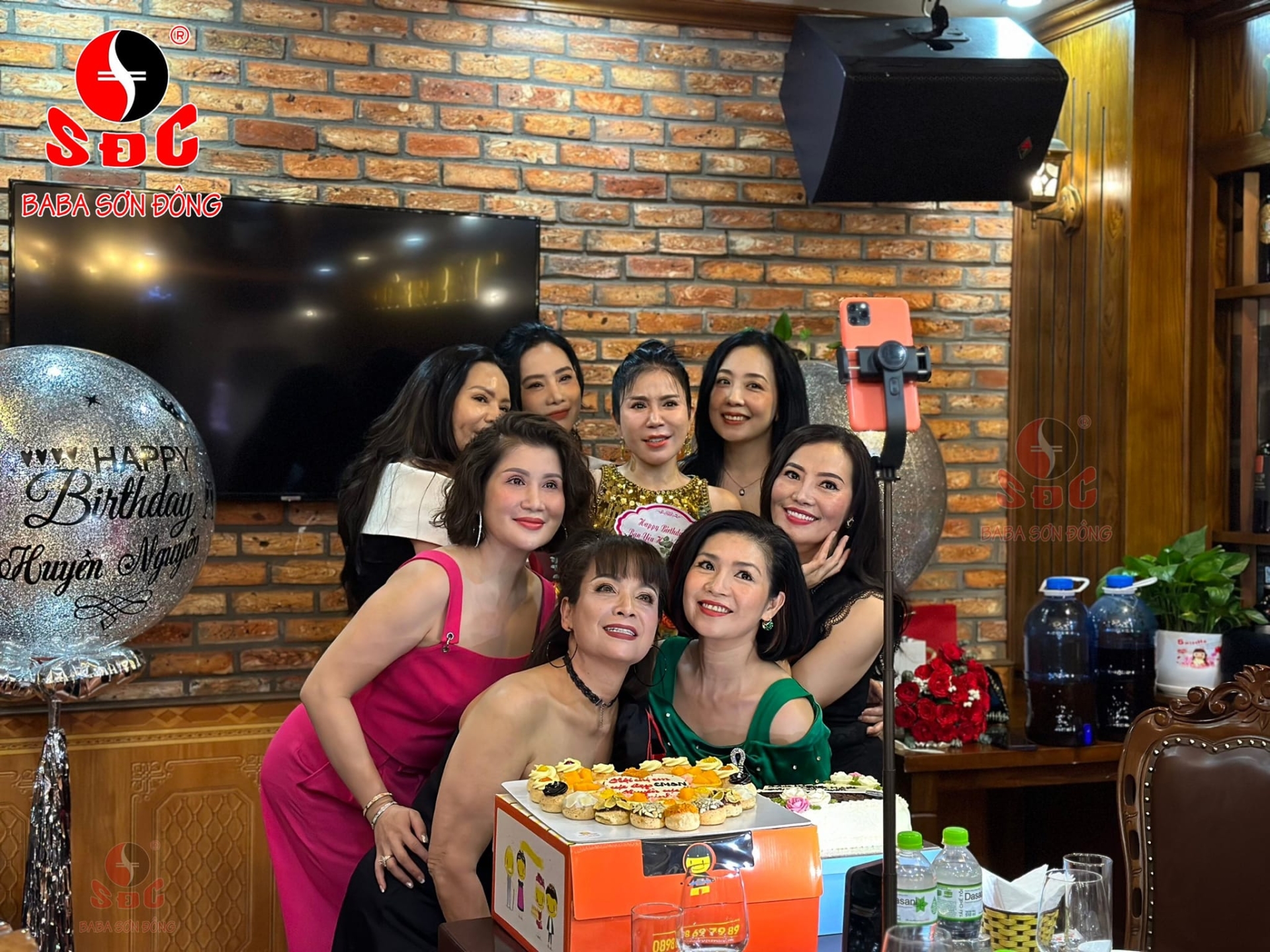 Nh&agrave; h&agrave;ng đặt tiệc tất ni&ecirc;n