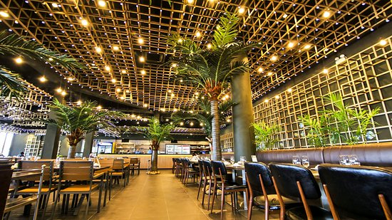 Nhà hàng đặt tiệc tất niên