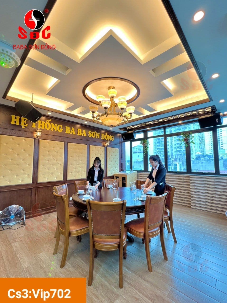 Nhà hàng có phòng riêng tổ chức sinh nhật