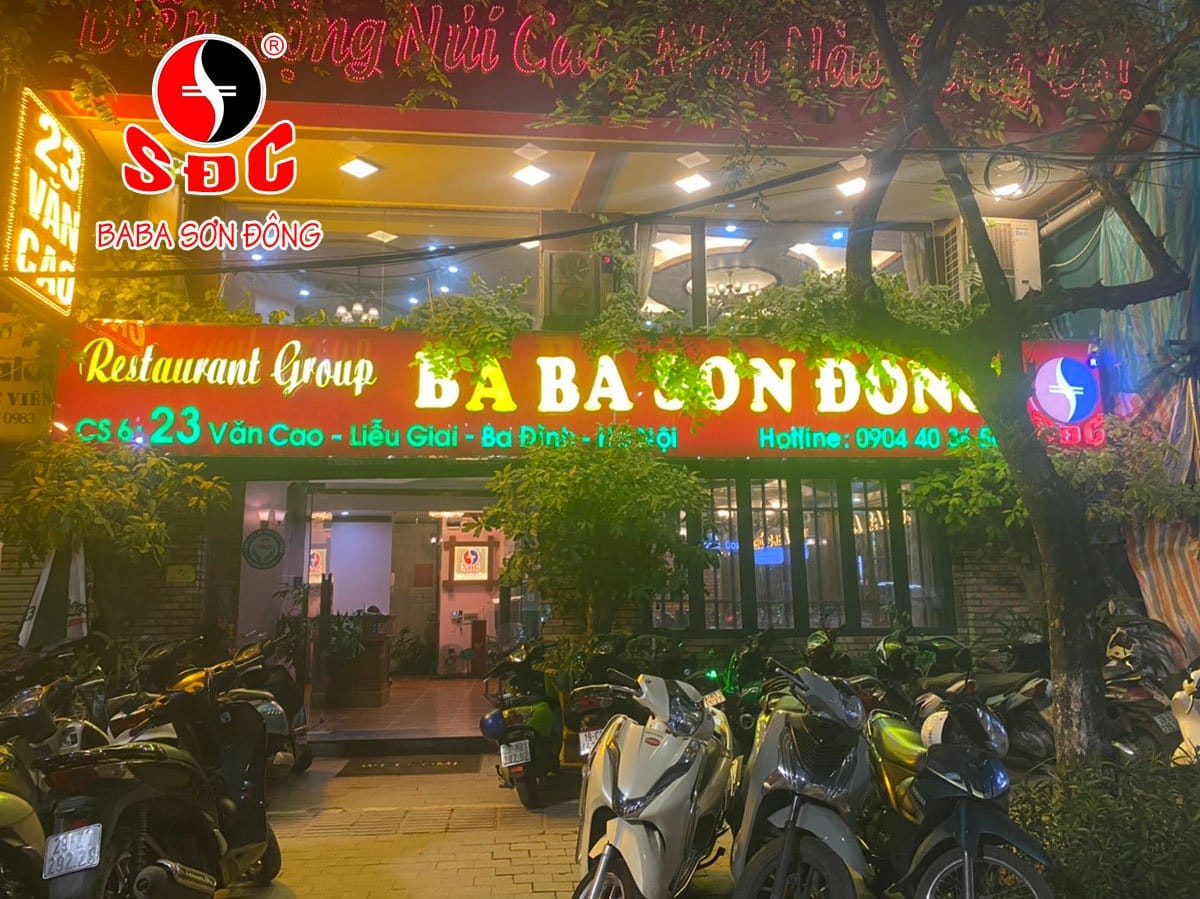 Nhà hàng tổ chức tiệc tất niên