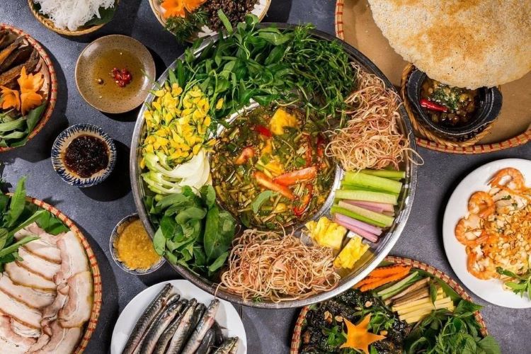 Nhà hàng món việt sang trọng ở Hà Nội
