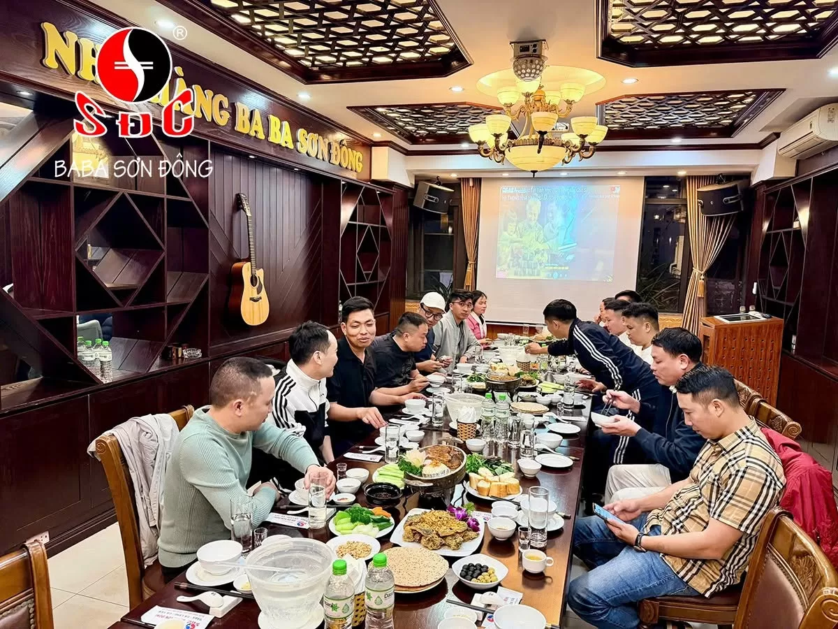 Nh&agrave; h&agrave;ng tiếp kh&aacute;ch sang trọng ở h&agrave; nội