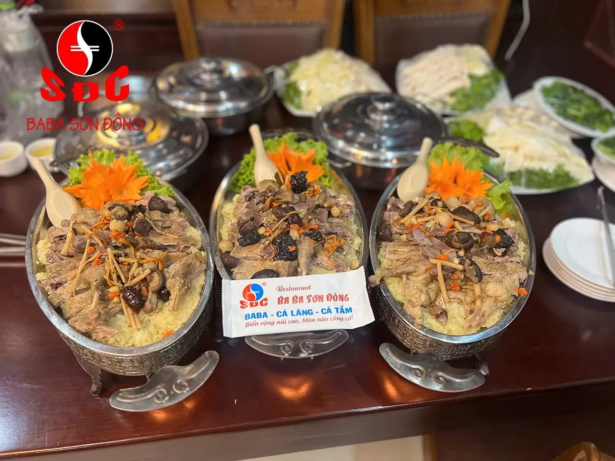 Nh&agrave; h&agrave;ng tiếp kh&aacute;ch sang trọng ở h&agrave; nội