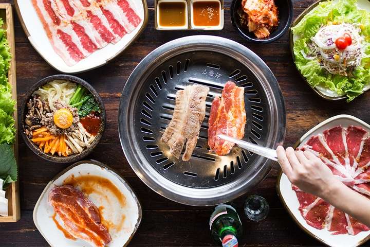 Review 10 quán ăn ngon sang trọng Cầu Giấy đông khách