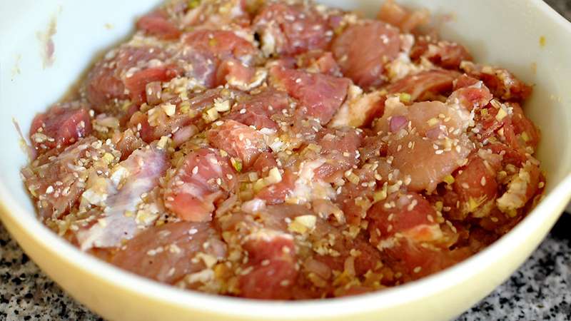 ba rọi chi&ecirc;n nước mắm