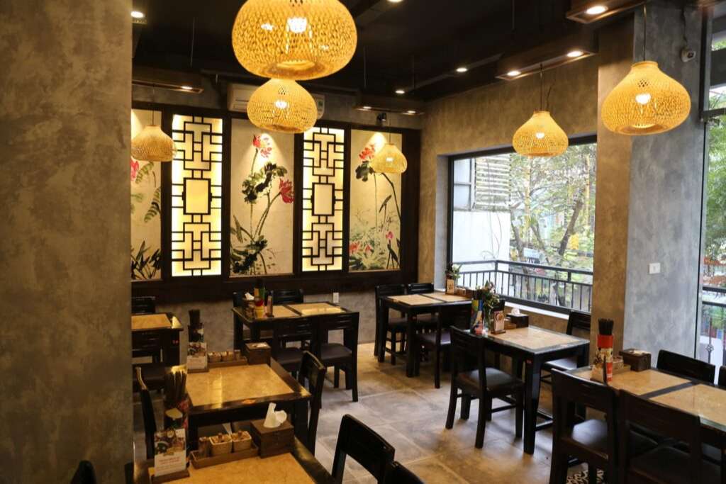 nh&agrave; h&agrave;ng  ngon sang trọng ở đống đa