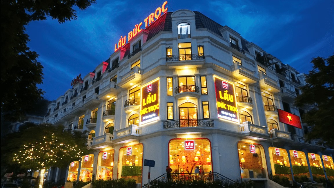 Đặt tiệc sinh nhật phòng riêng