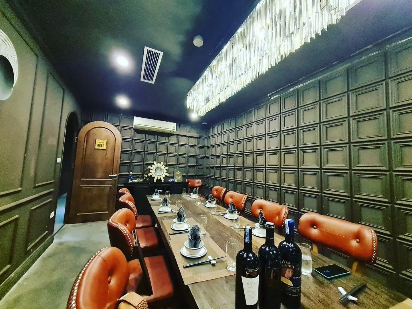 Nhà hàng có phòng riêng tổ chức sinh nhật