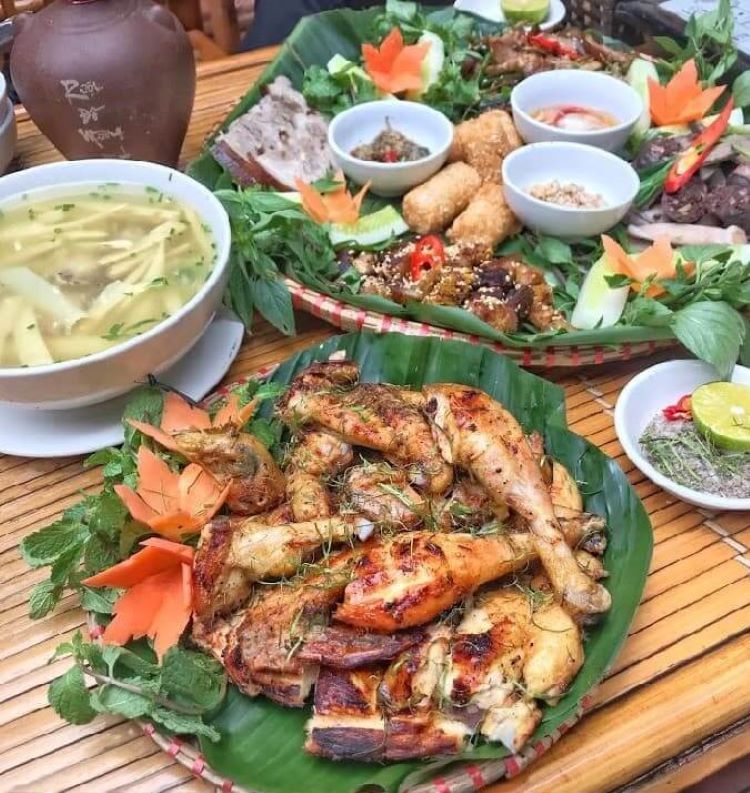 Nh&agrave; h&agrave;ng tổ chức tiệc tất ni&ecirc;n