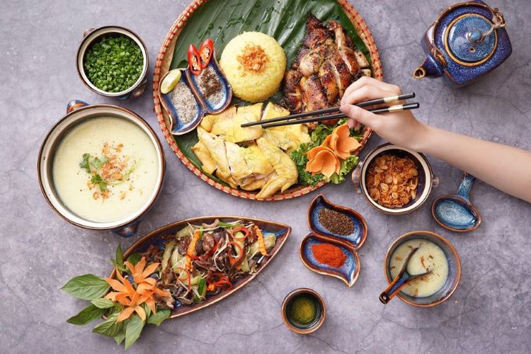 Nhà hàng tiếp khách sang trọng ở Hà Nội