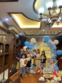 Đặt Tiệc Sinh Nhật Phòng Riêng Cho Gia Đình, Bạn Bè